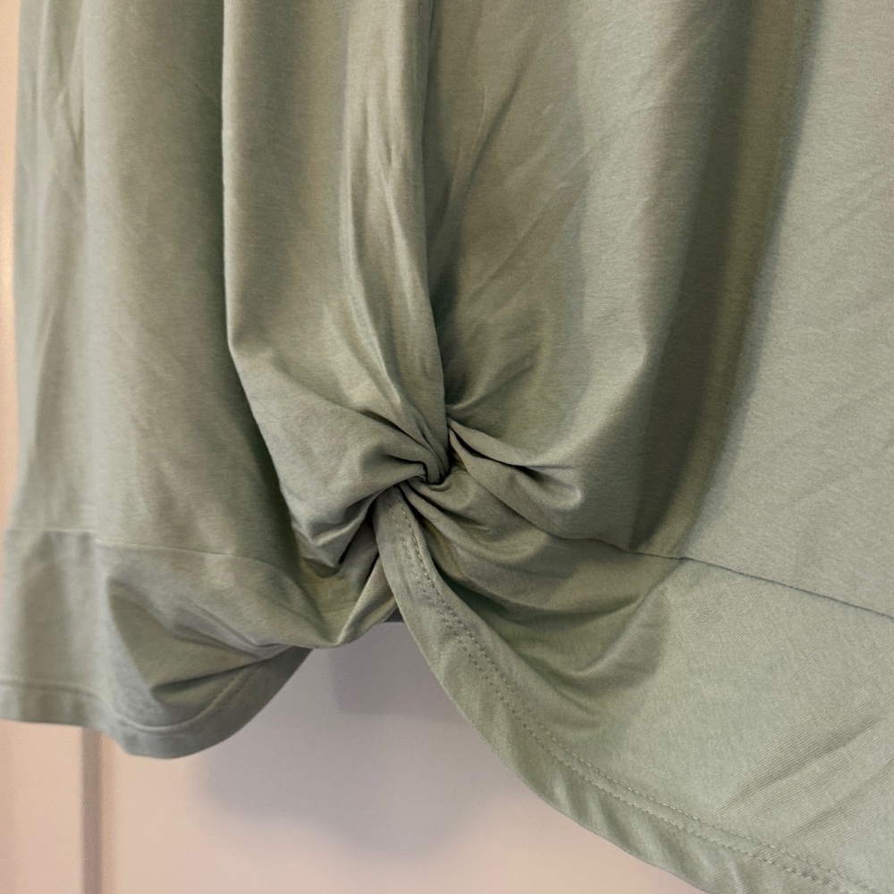 Twist Top Set - Picture 2 of 9